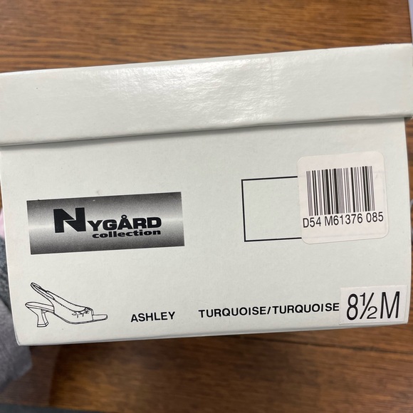 Vintage Nygard Sandals, Turquoise Linen Look Upper/Beaded Embellishment, NIB 8.5 - Picture 14 of 14